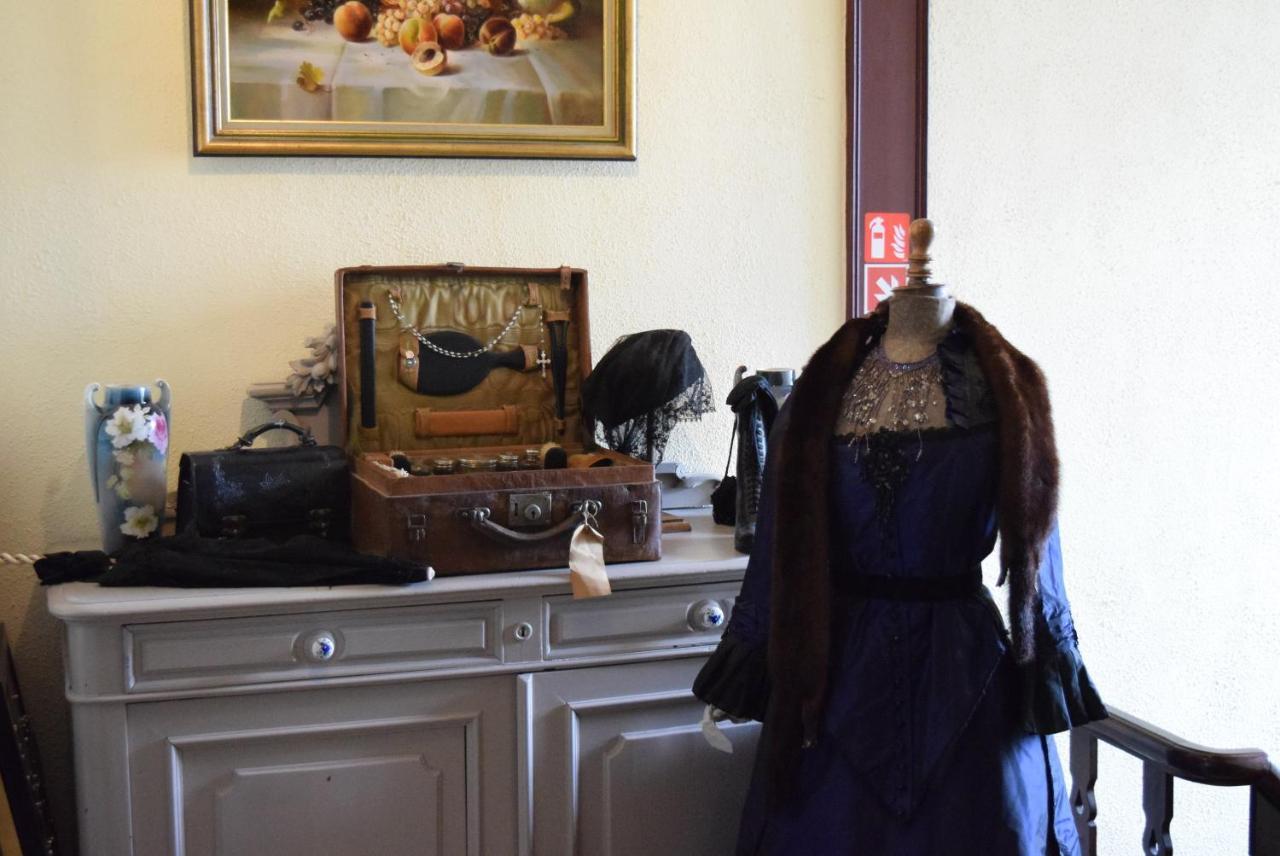 Boutique B&B Poppy'S บรูจส์ ภายนอก รูปภาพ